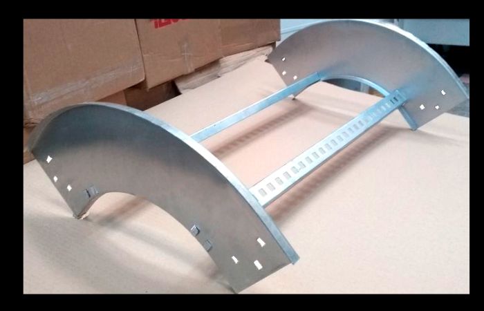ESCALERA DE ALUMINIO PERFIL "C"